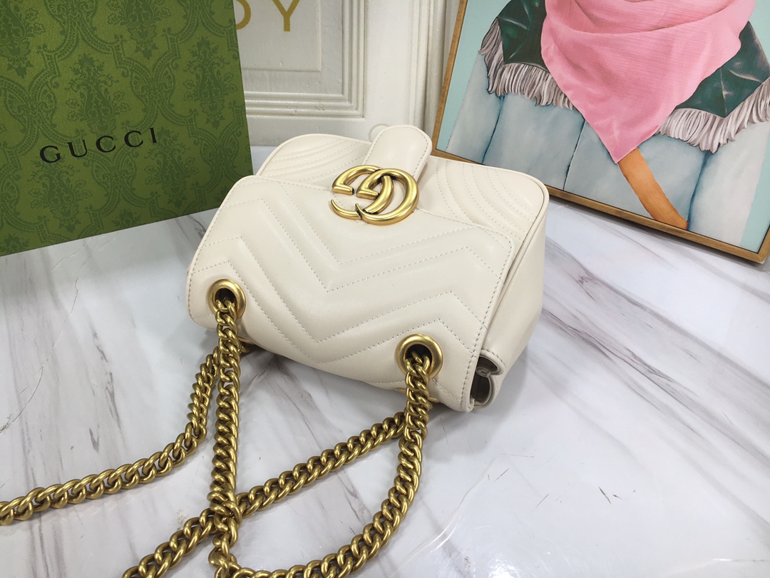 Gucci Satchel Bags